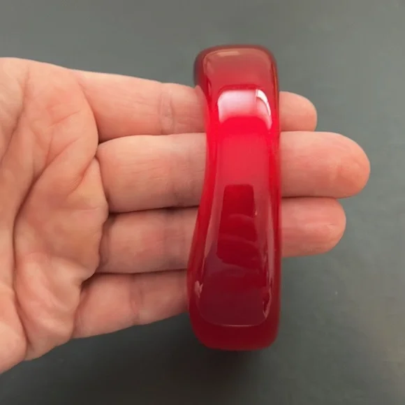 Vintage Plastic Bangle Bracelet, Red, Translucent, White, Retro, Boho - Picture 5 of 9
